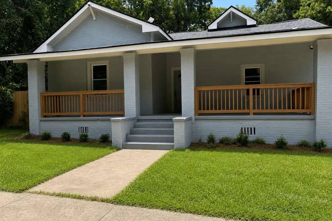 542 Elm St – photo 1