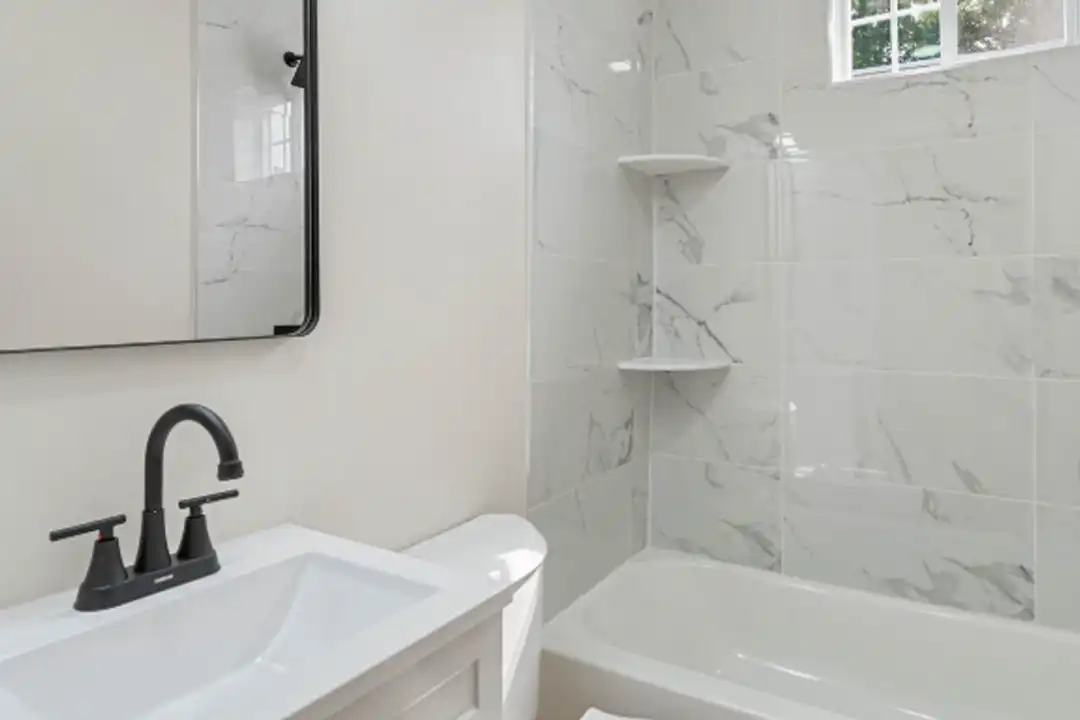 2066 Eastburn Ave – photo 1