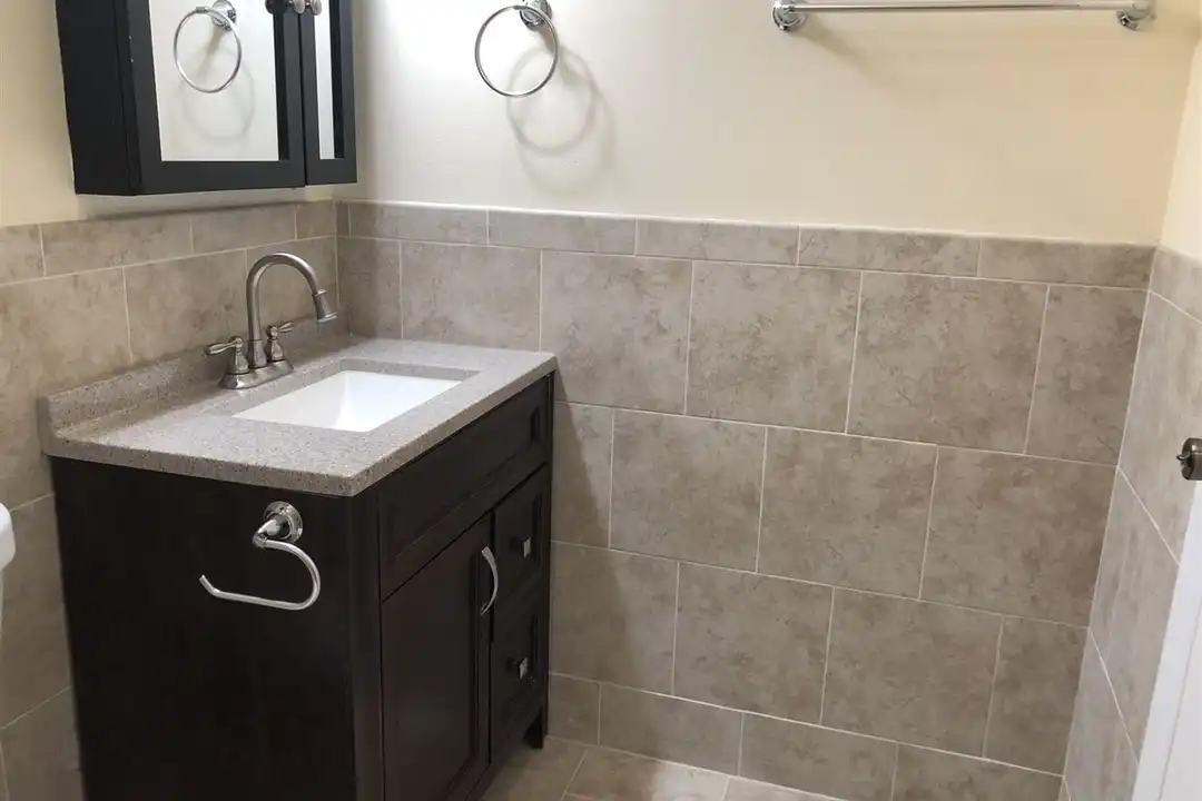 403 Hayden Rd #209 - More