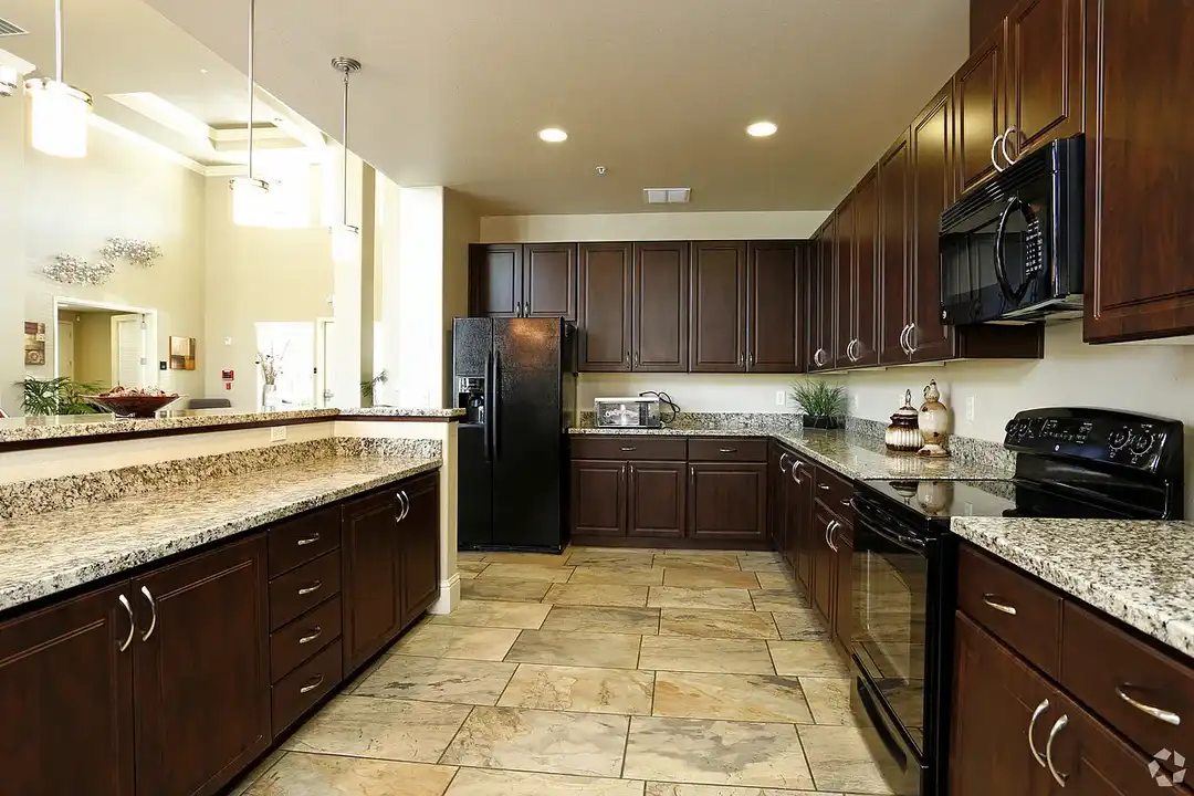 Highlands Point Apartments – photo 1 of 20