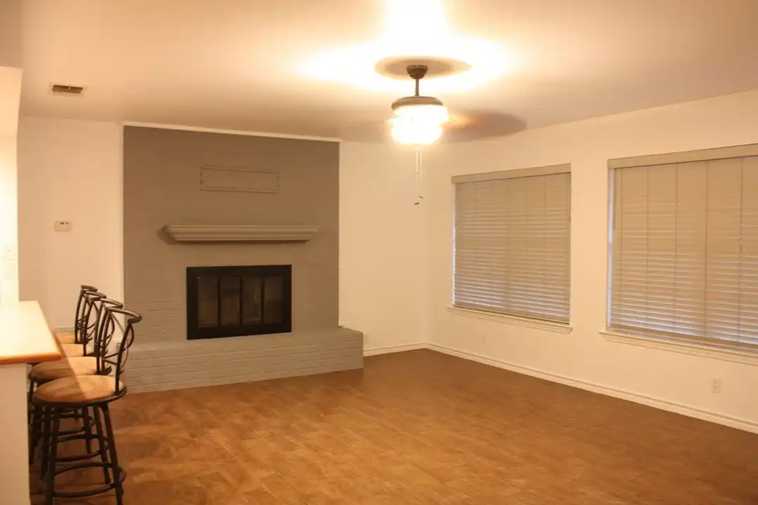 1316 Carol Ann Dr - View 2