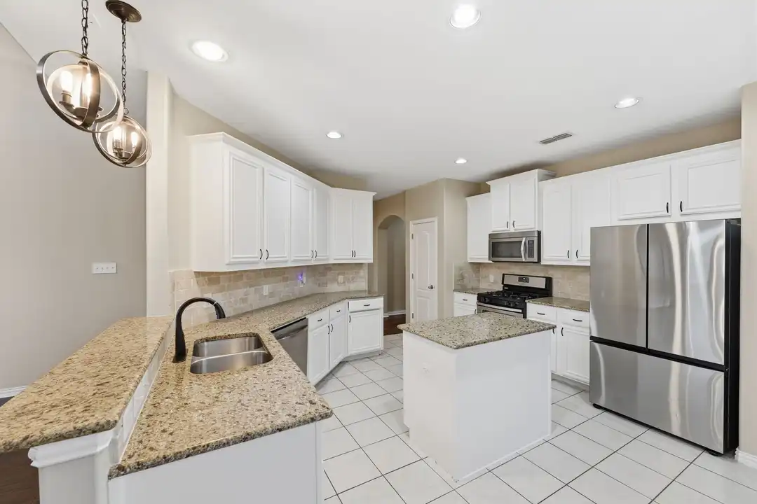 2208 Gregory Creek Dr - View 6
