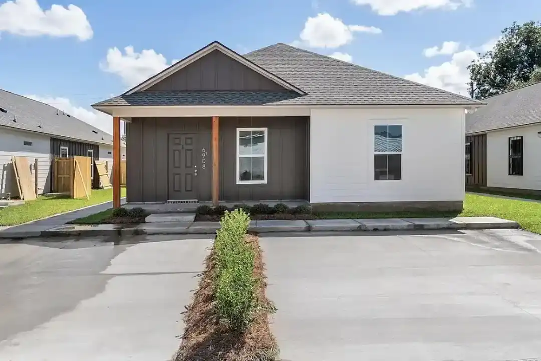 6908 Goya Ave unit B – photo 1