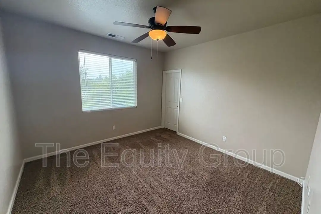 1249 N Julieann St - View 6
