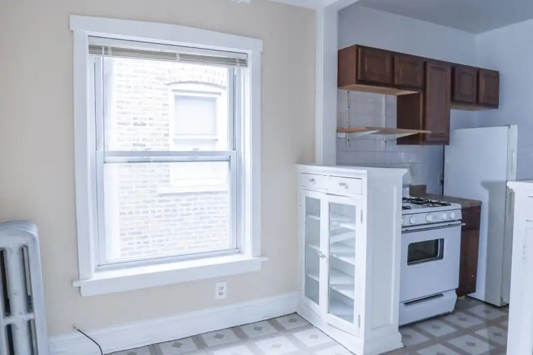 Apartment in Chicago - View 3
