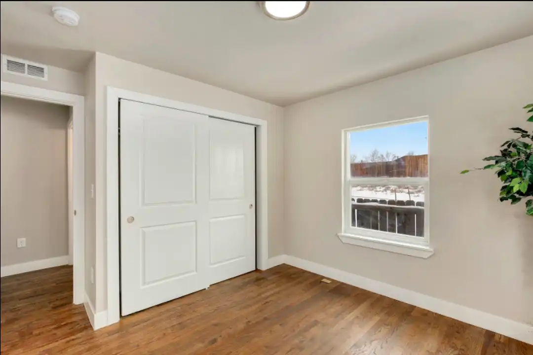 4756 Alcott St unit 1 – pohled 4