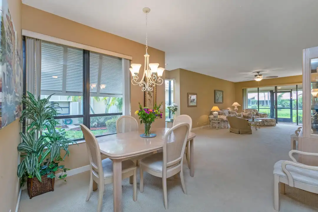135 Old Meadow Way - View 6