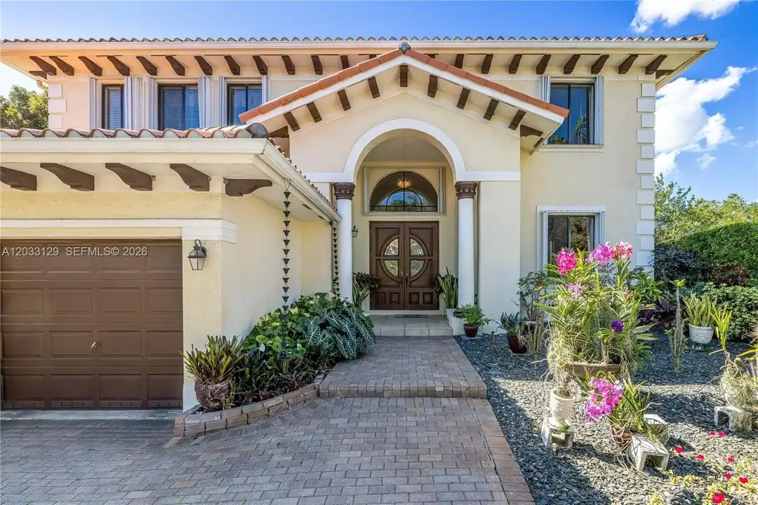 House in Cutler Bay - View 4