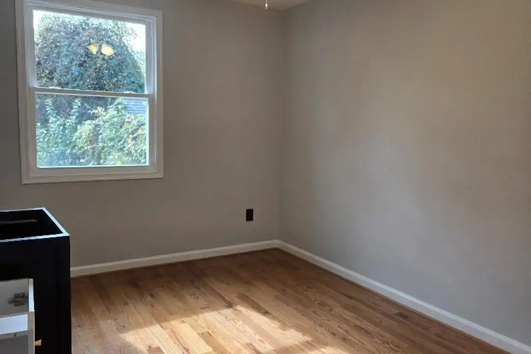 5433 C St SE #1 - View 5