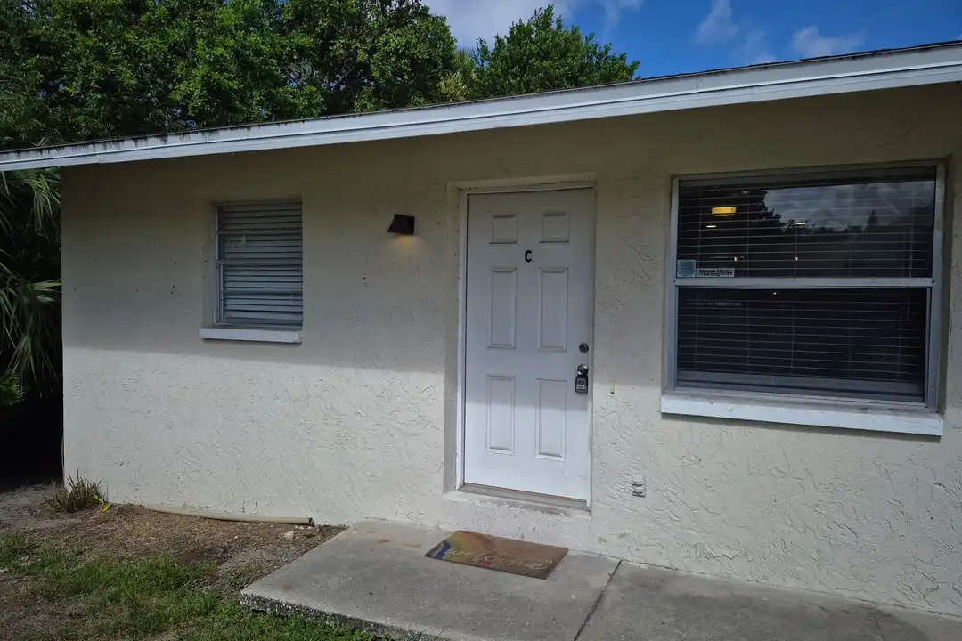 321 Jeru Blvd – photo 1 of 7