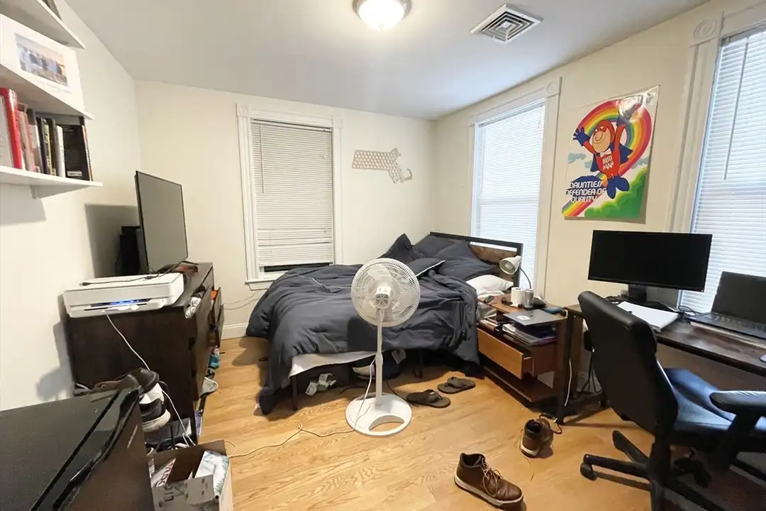 275 Dorchester St unit Street - View 5