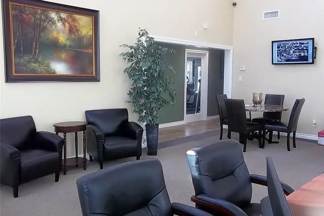 Citrus Gardens Apartments - View 3