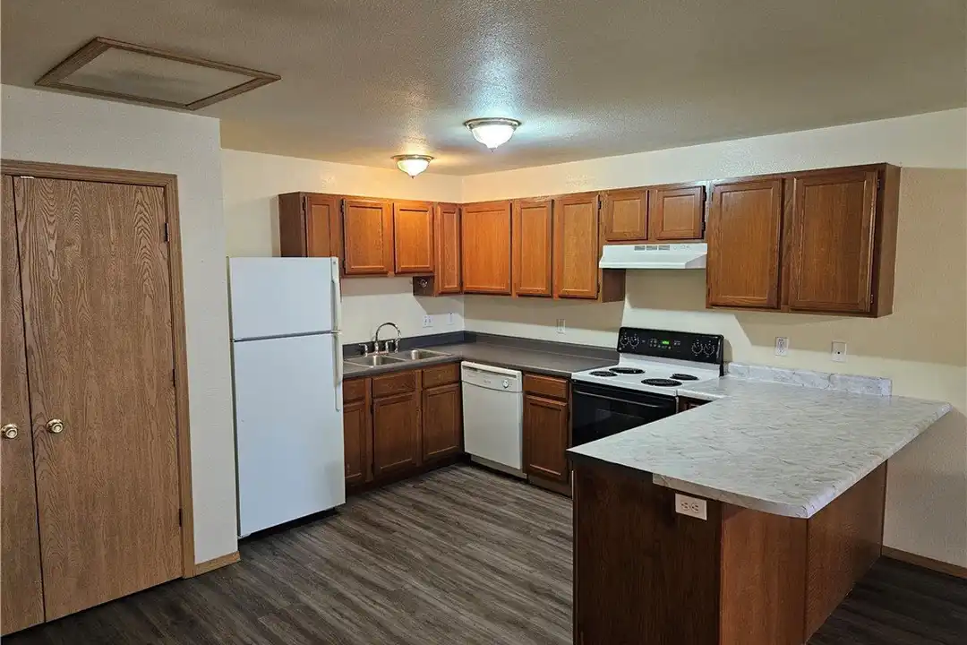 616 Sadie Ln - View 6