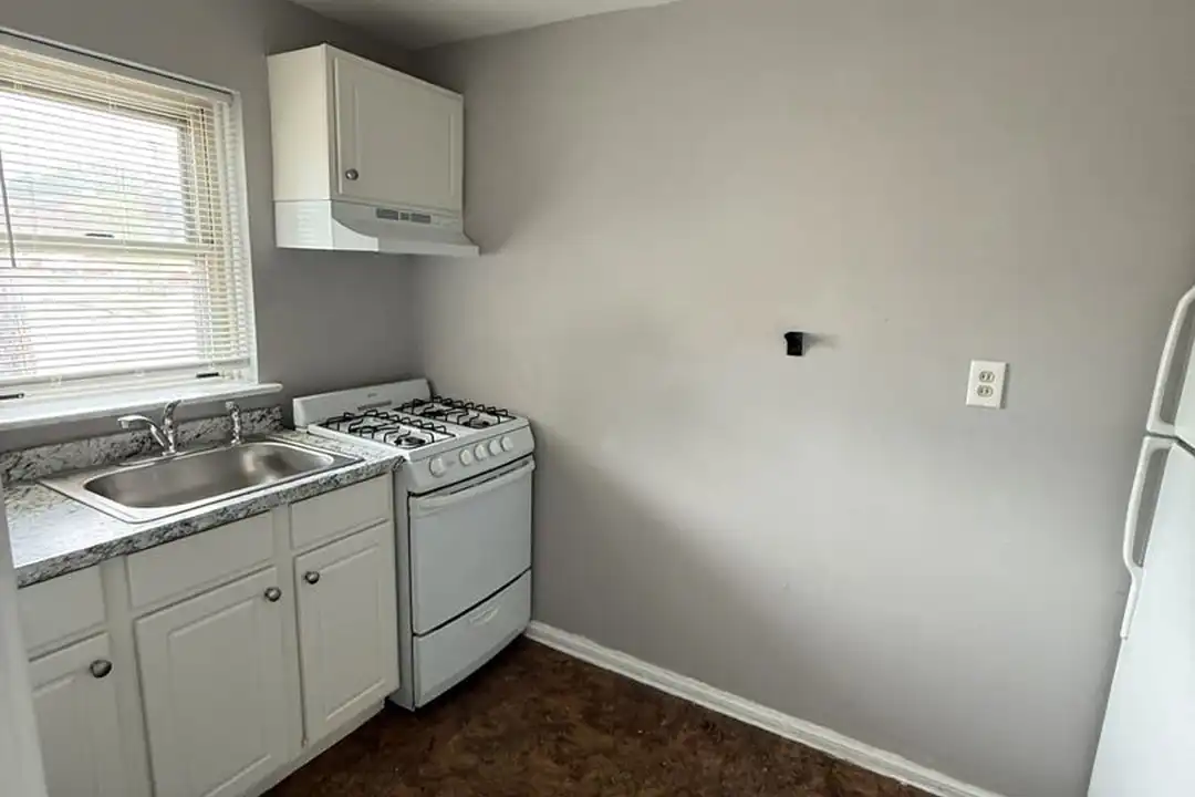 712 E Chester Pike unit Unit A - View 6