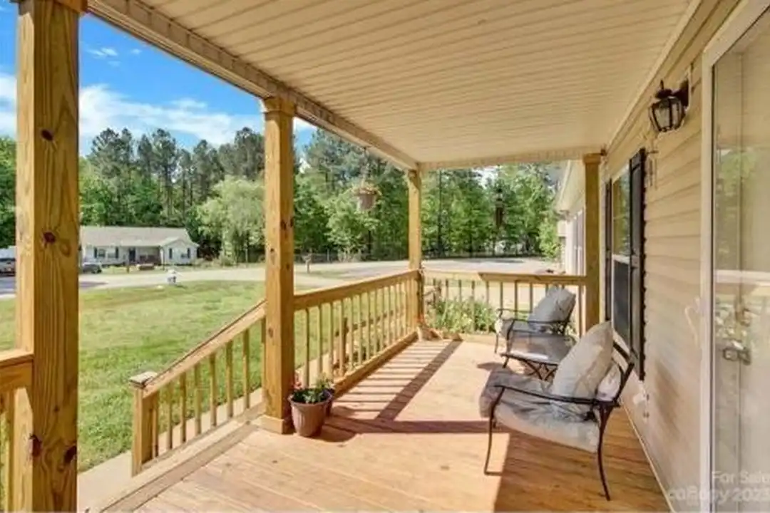 2805 Sweeping Pine Dr - View 4