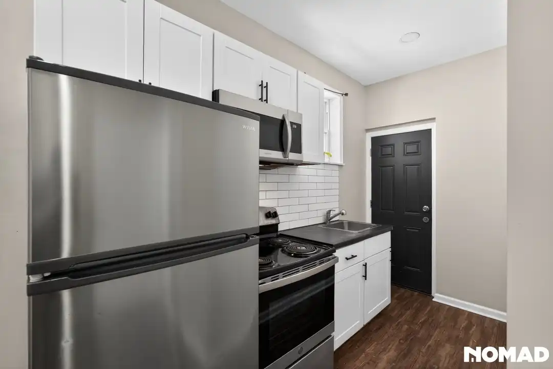 1321 N 60th St - View 2