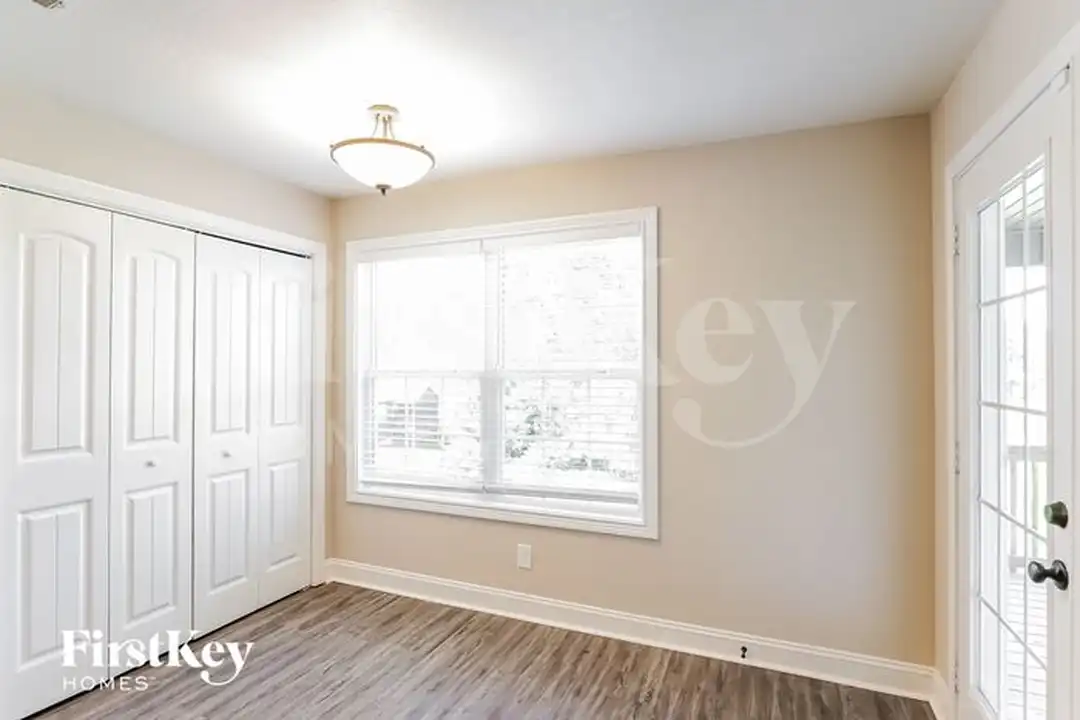309 Liberty Bell Ln - View 4