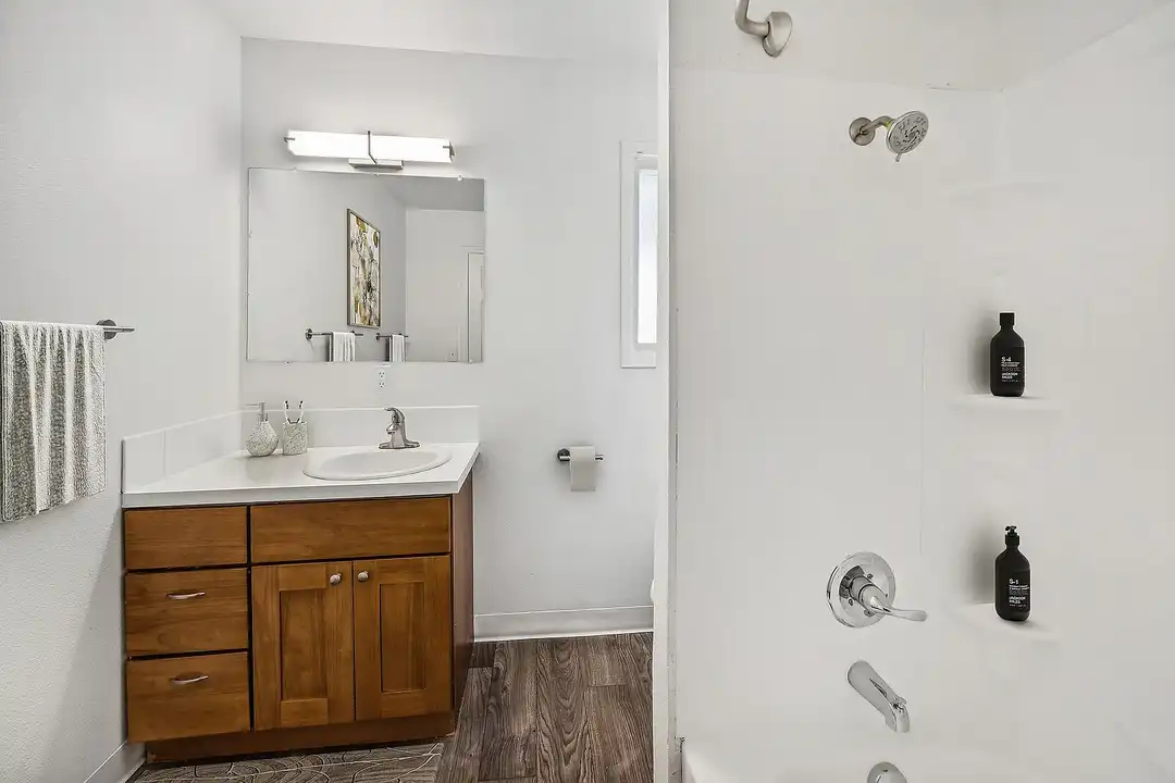 Alturas Vose Townhomes - View 6