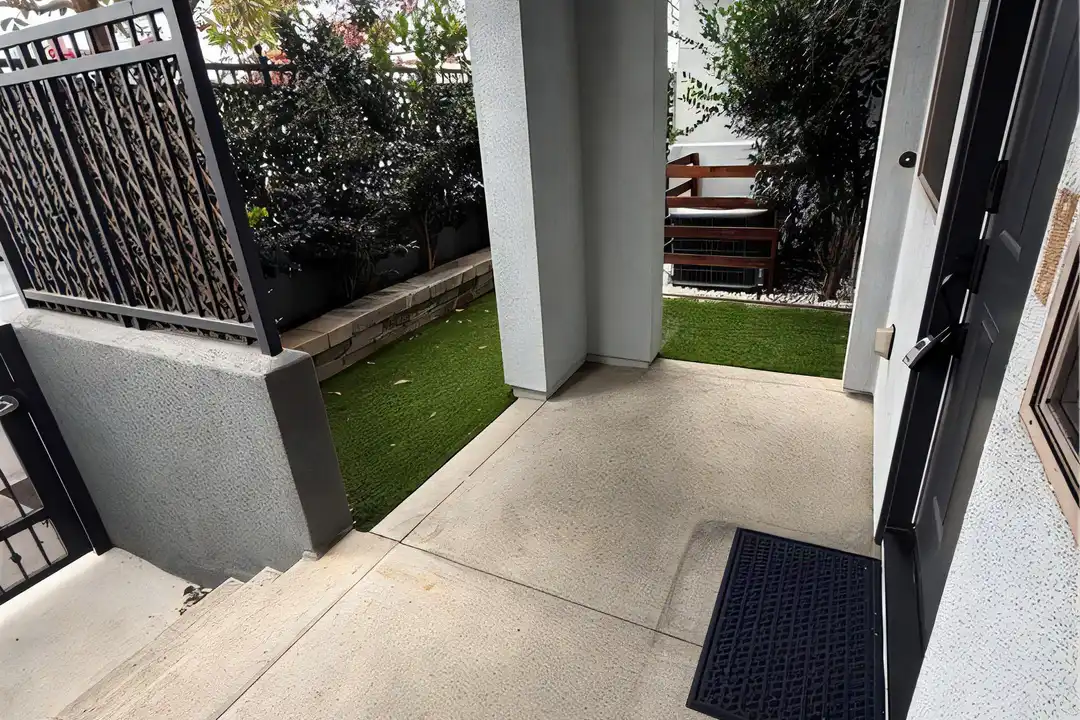 3009 E Pacific Coast Hwy - View 2