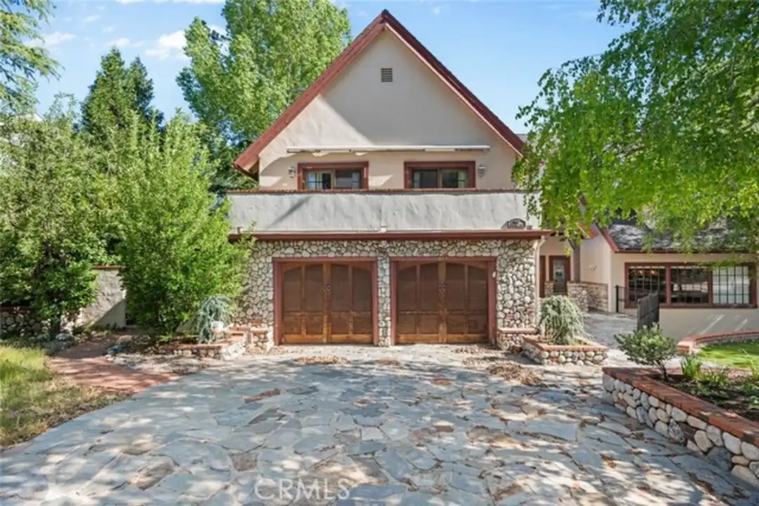 887 Talisman Ln – photo 1