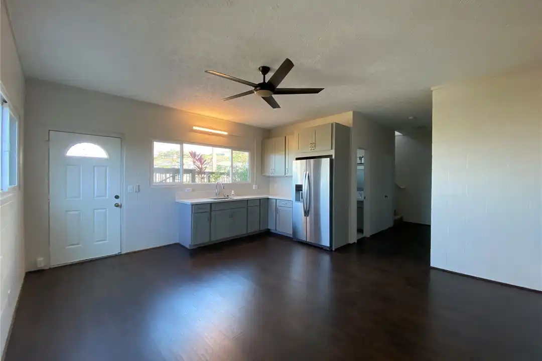 1905 Naio St #1 - View 2