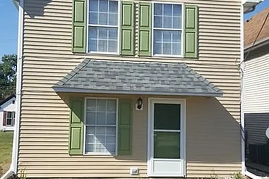 Elm Grove Apartments – photo 1 of 15