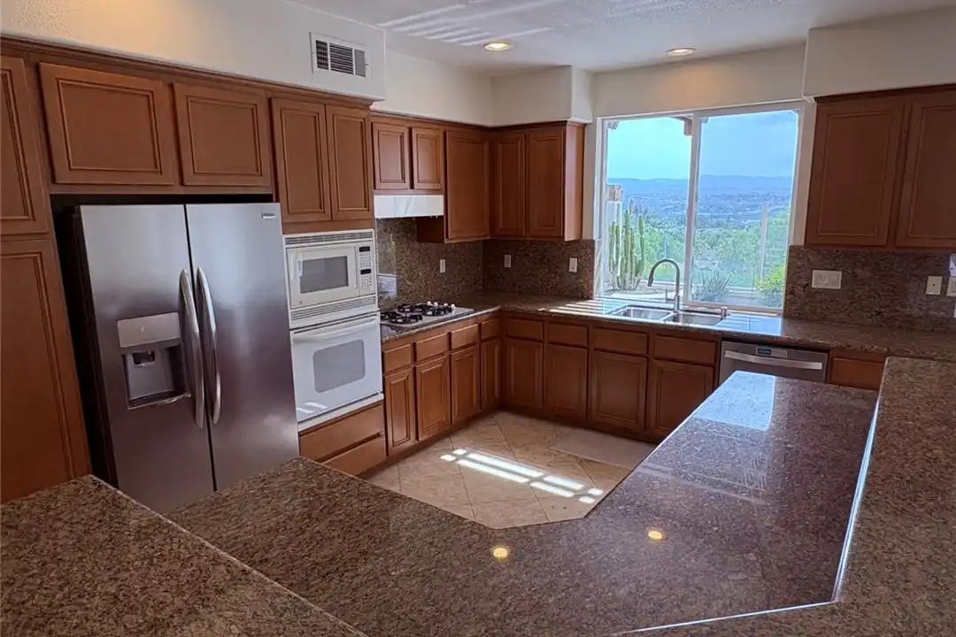 24 Country Walk Dr - View 2