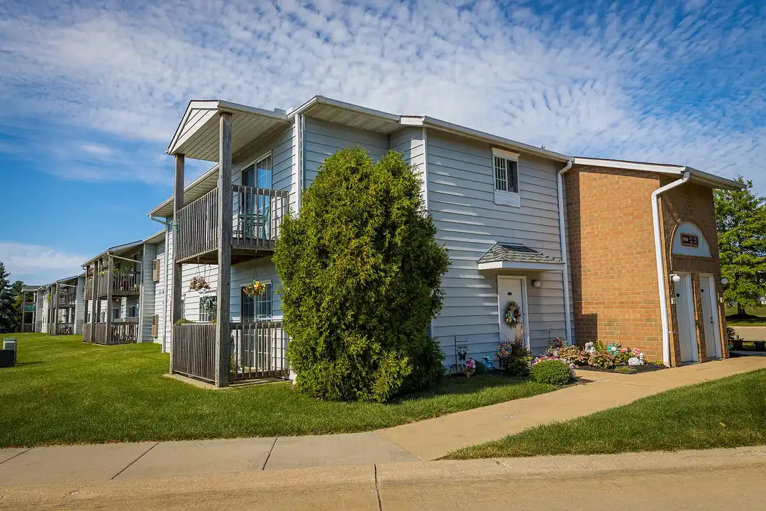 Tamarac Apartments – photo 1