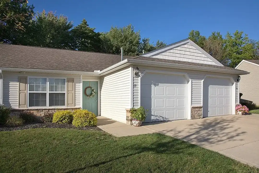 Redwood Olmsted Township – photo 1 of 9