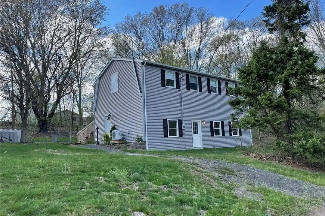 Berlin, CT 1 Bedroom Houses for Rent – photo 1 of 8