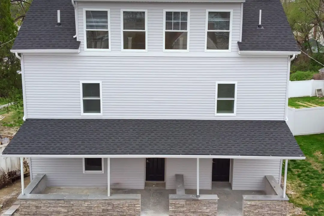 520 East Ave – photo 1 of 16