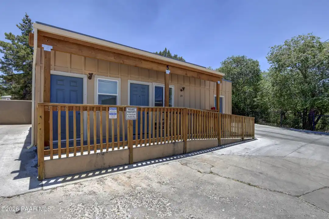 1141 E Gurley St #19 - View 6