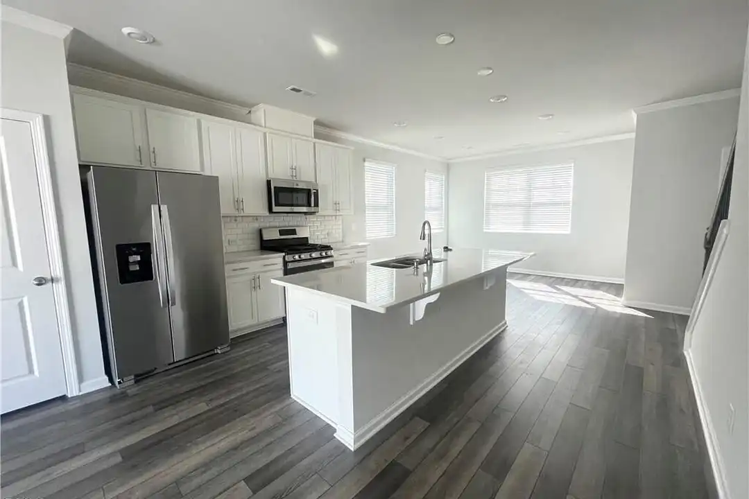 4923 Southern Magnolia Dr - Widok 2