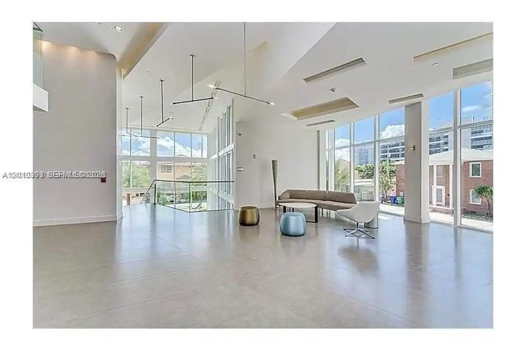 600 NE 27th St #2001 - View 3