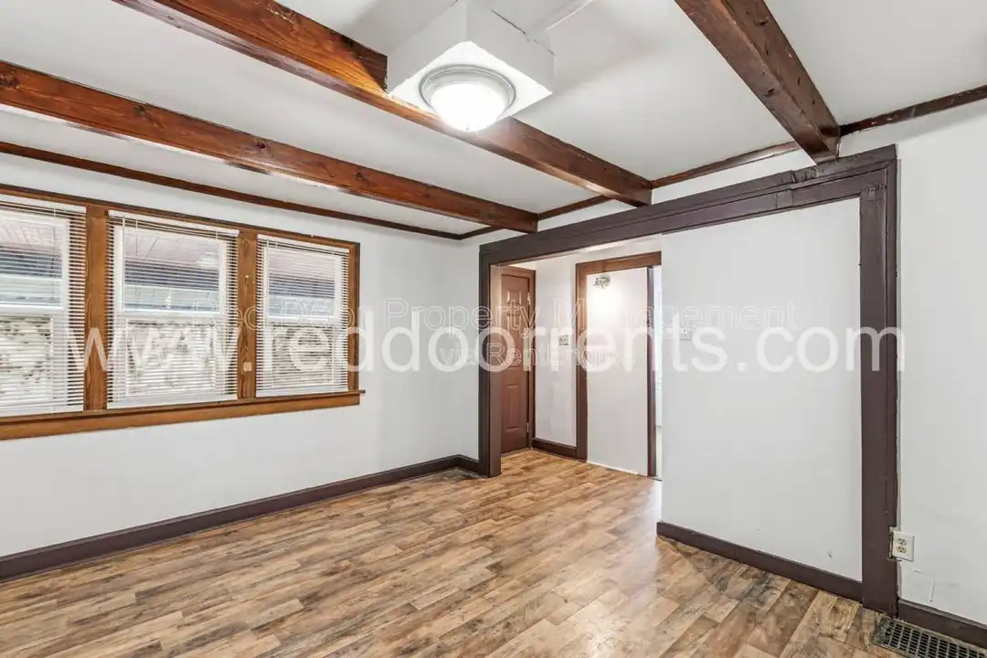 408 N Oakland Ave unit A - Prikaz 6