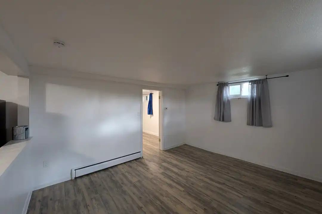 4675 Newland St unit #B - View 4