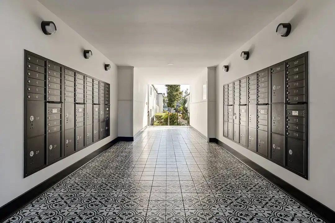 Villas – photo 1 of 17
