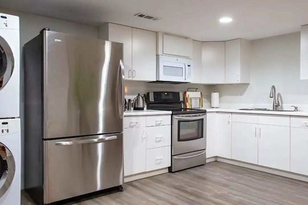 4700 Hillcrest Rd - View 4