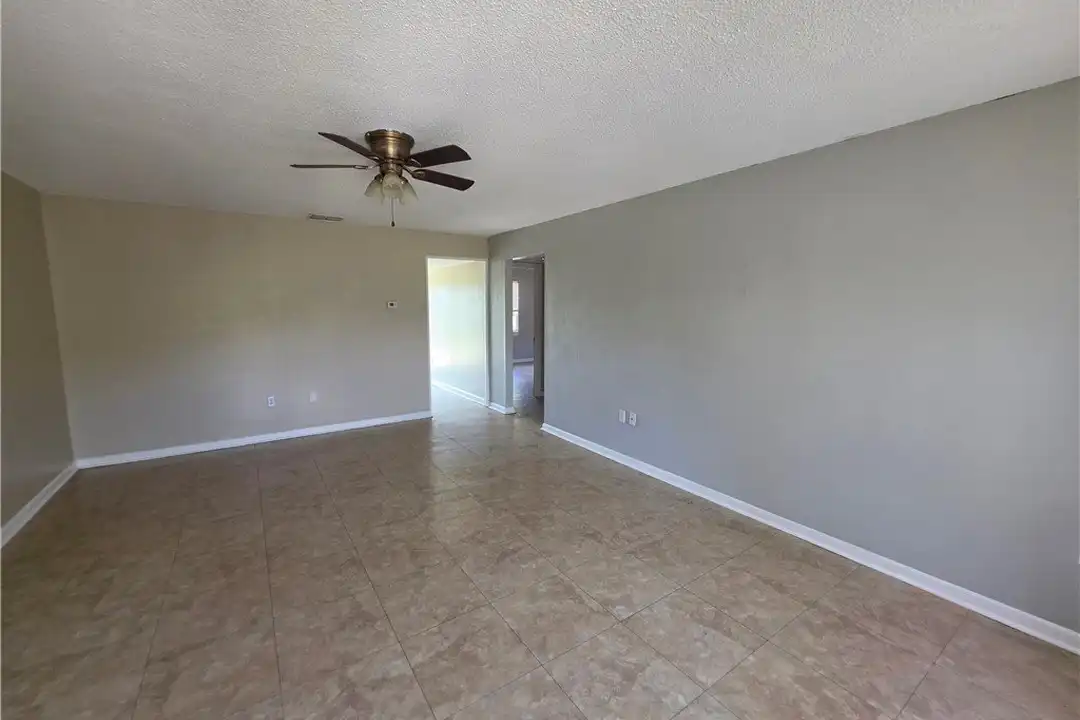 2500 E Modern Ct #4 - View 4