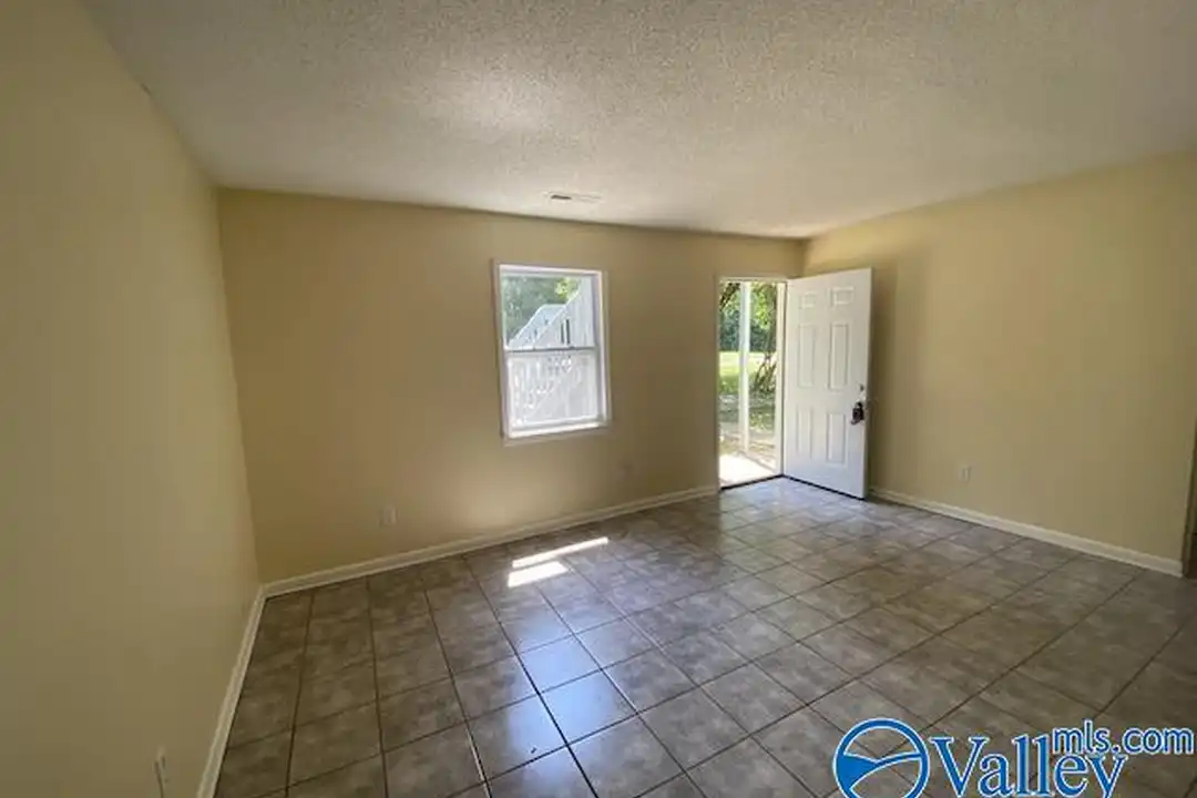 4008 Penny St SW unit A - View 2