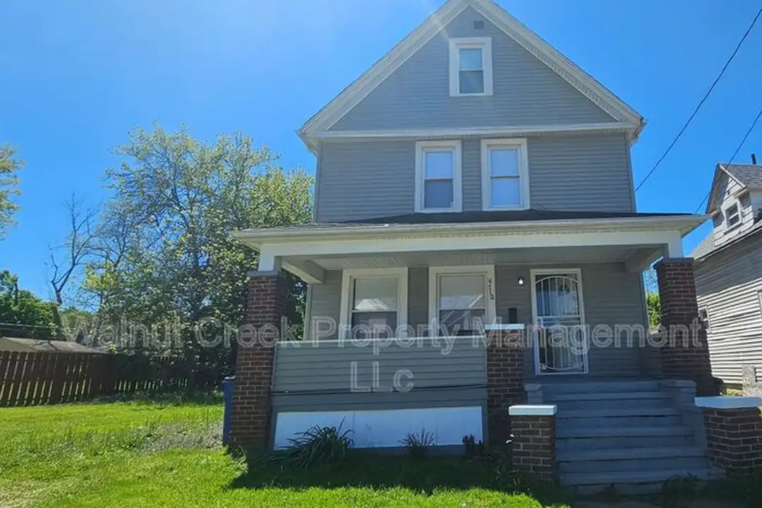 9710 Easton Ave – photo 1