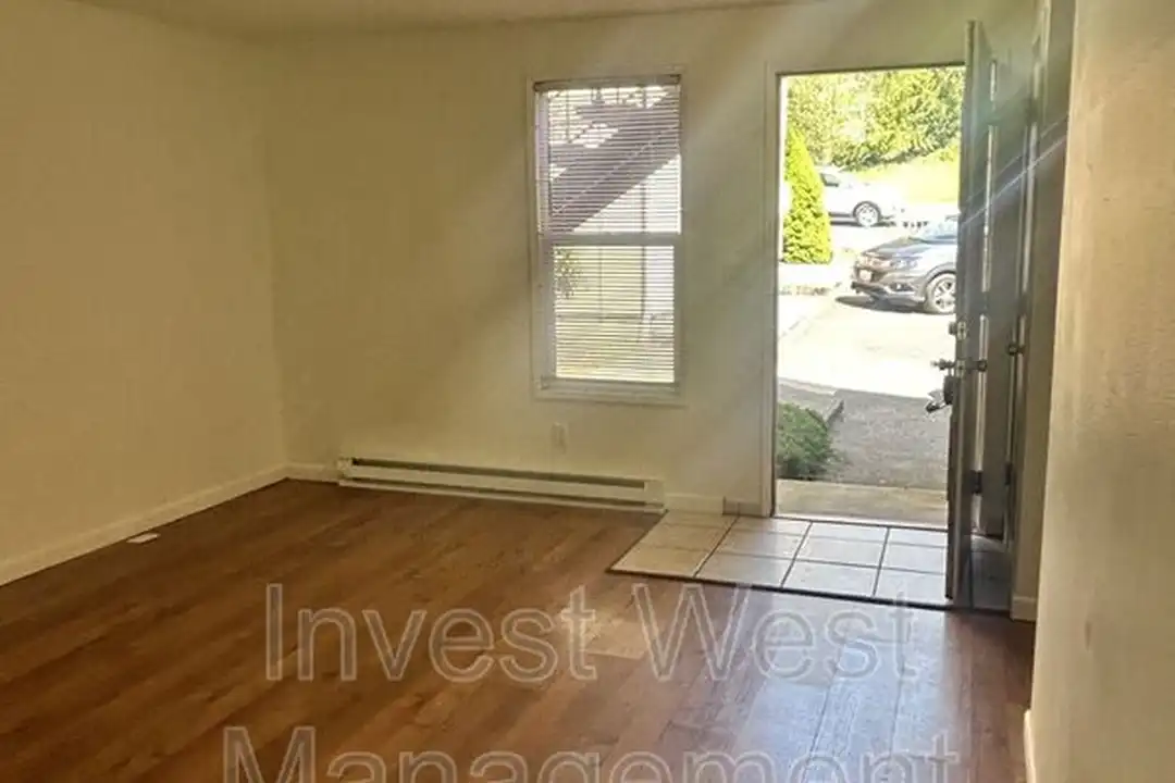 3707 Sunset Way unit 3 – photo 1 of 9