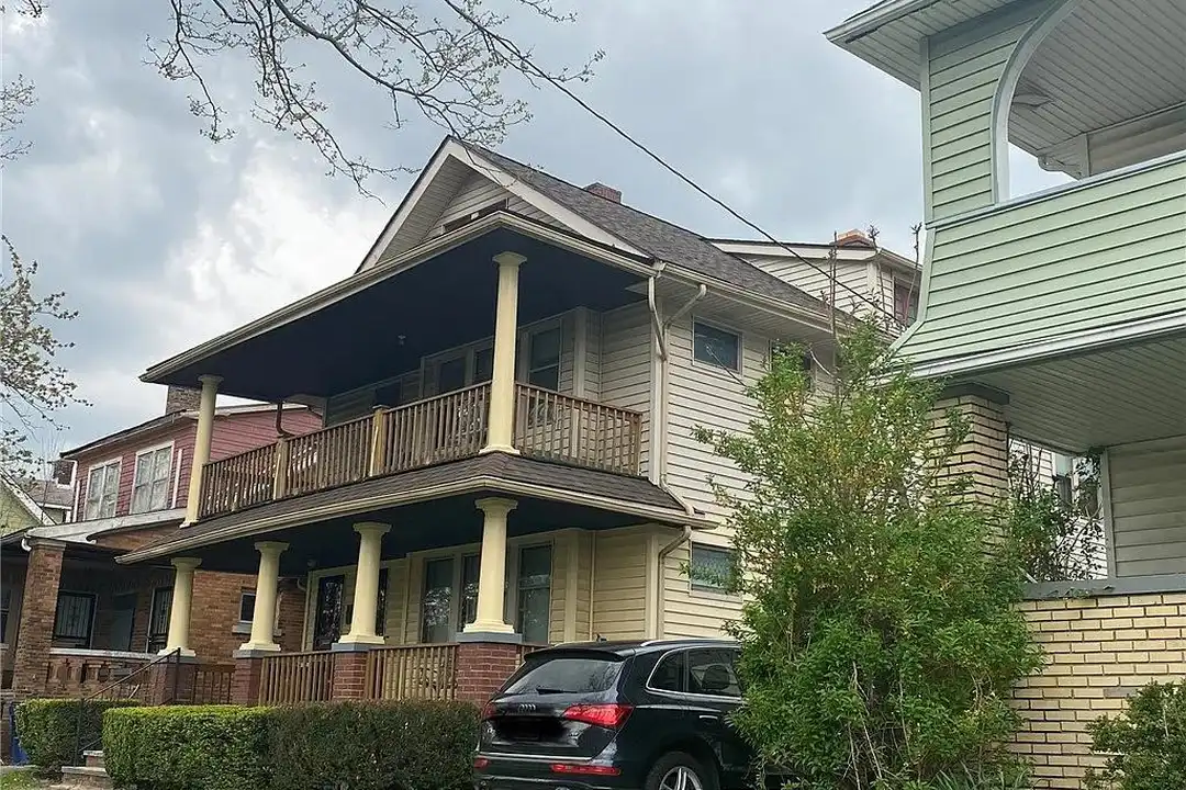 3526 E 146th St unit DN – photo 1