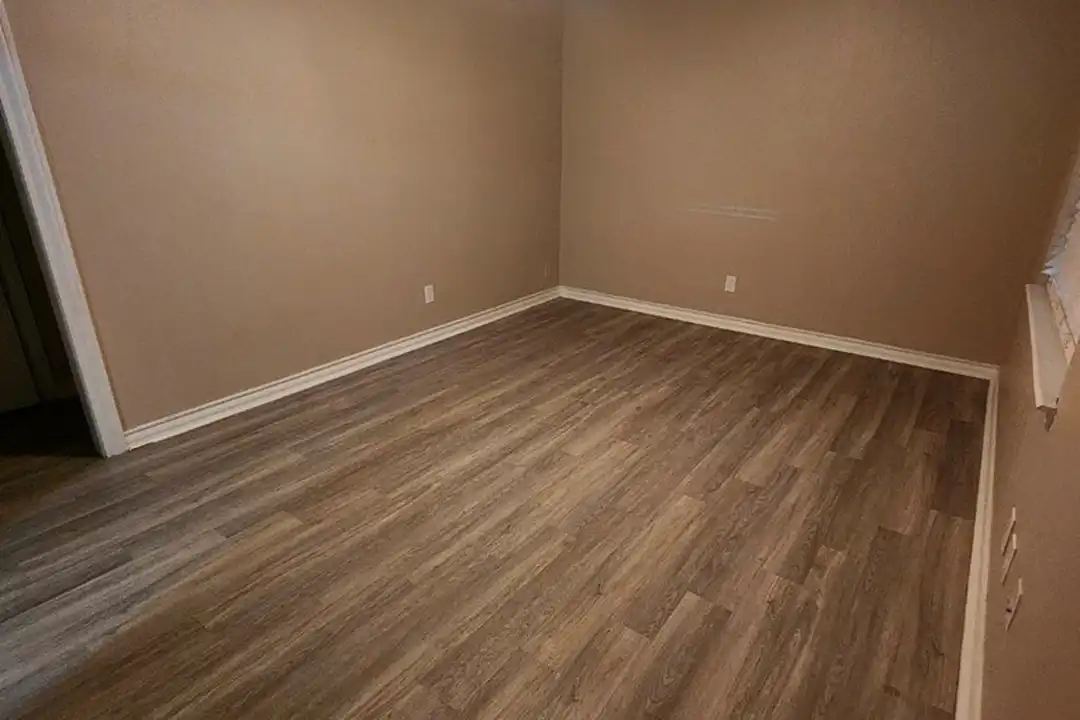 2910 W Michigan Ave #110 - View 4