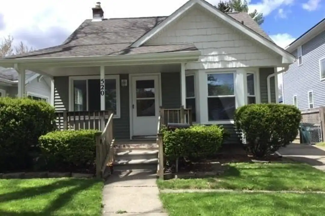 520 S Kenwood Ave – photo 1