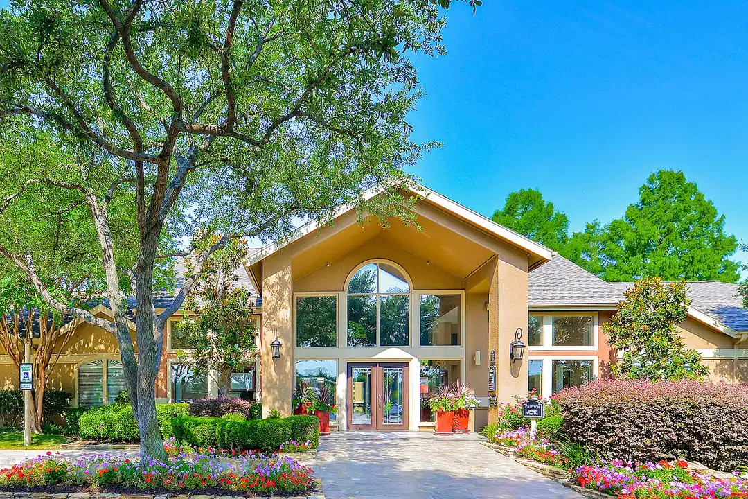 Winsted at Valley Ranch - 10501 N Macarthur Blvd - Irving, TX | Rent.