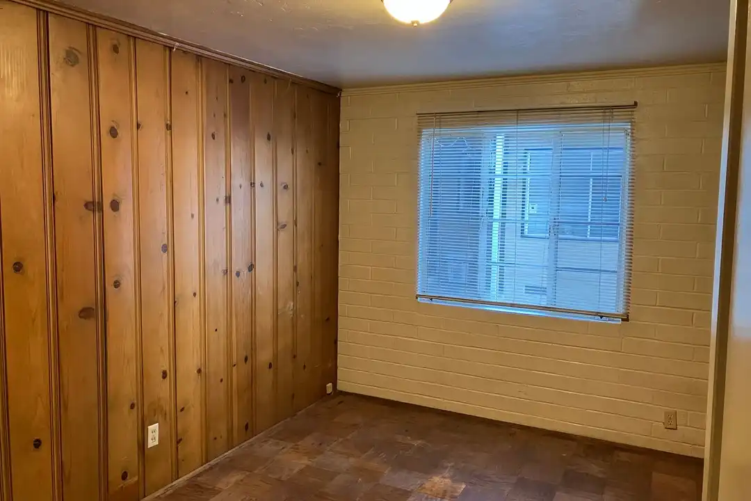 508 College Ave unit 1 - More