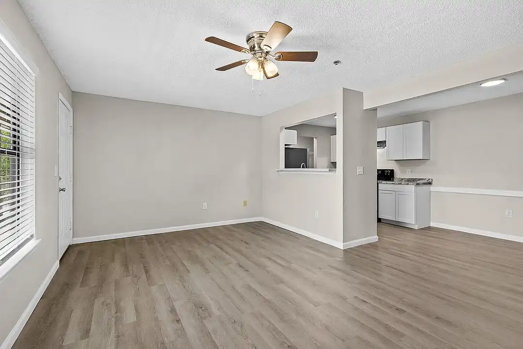The Heights on Oak – photo 1