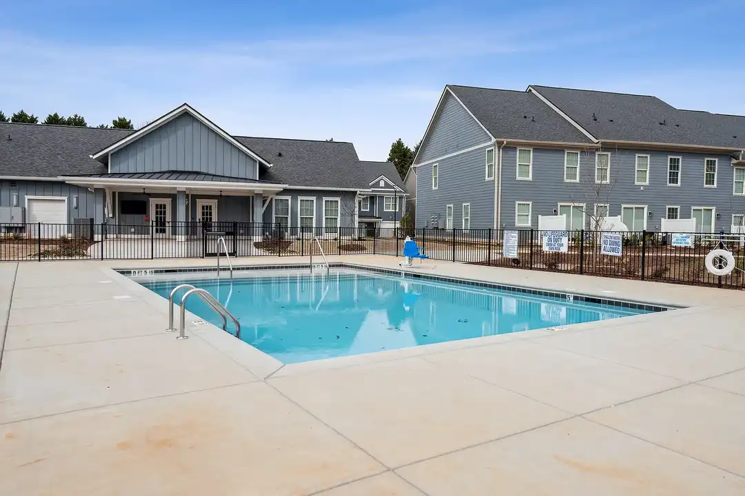 Landon Green Artisan Cottages - View 5