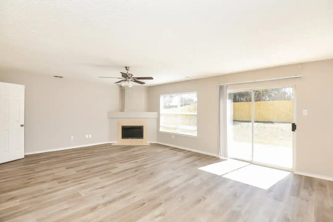 720 King St - View 4